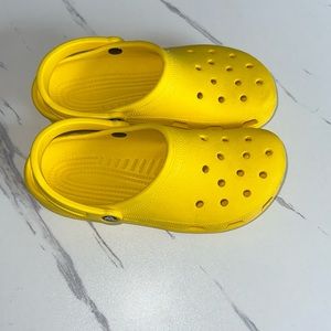 Yellow crocs! Men’s 8 Women’s 10